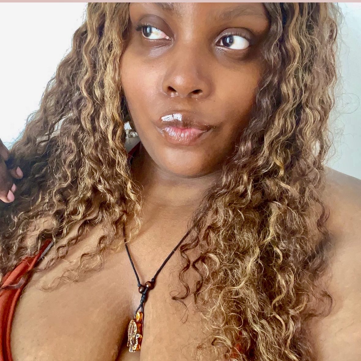 Solo trip to Bahamas first time birthday travel guide thumbnail